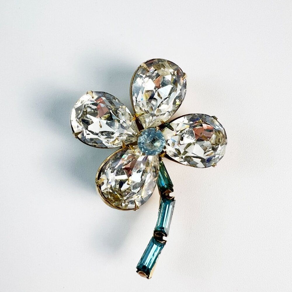 Vintage AMCO Gold Filled Clear & Blue Prong Set Rhinestone Flower Pin Brooch